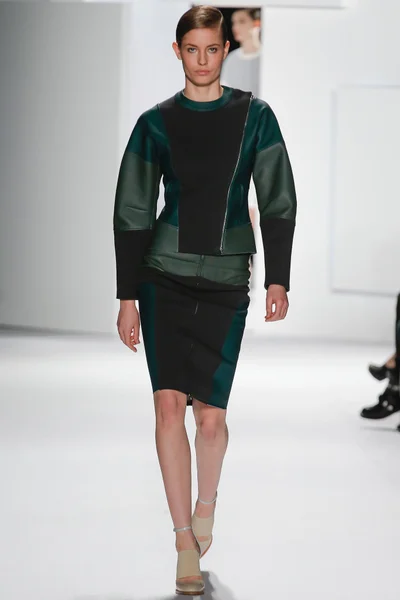 Look 38